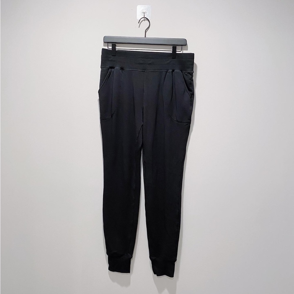 Black Zella Joggers 🤍